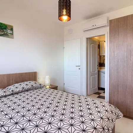 ヴィラ Beautiful Marevista With Sea View And Pool In Labin Near Rabac *