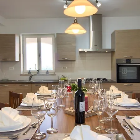Beautiful Marevista With Sea View And Pool In Labin Near Rabac ヴィラ Brovinje