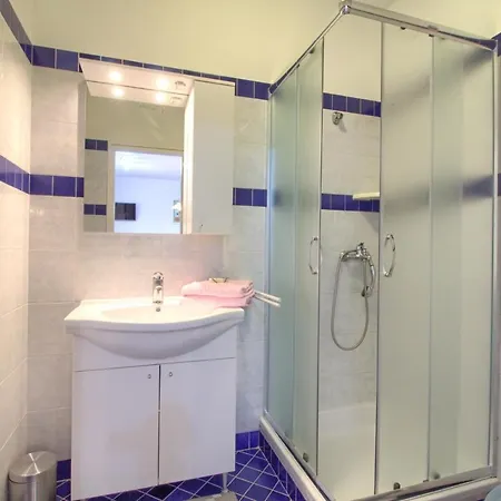 ヴィラ Beautiful Marevista With Sea View And Pool In Labin Near Rabac