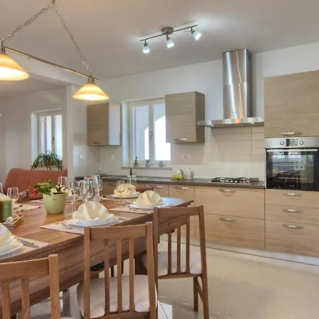 Beautiful Marevista With Sea View And Pool In Labin Near Rabac Brovinje