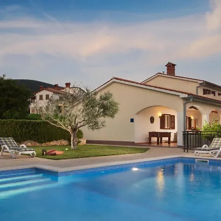 Beautiful Marevista With Sea View And Pool In Labin Near Rabac ヴィラ *